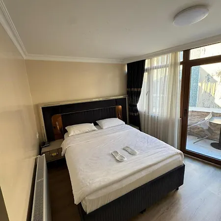 New Harbiye Hotel 2*